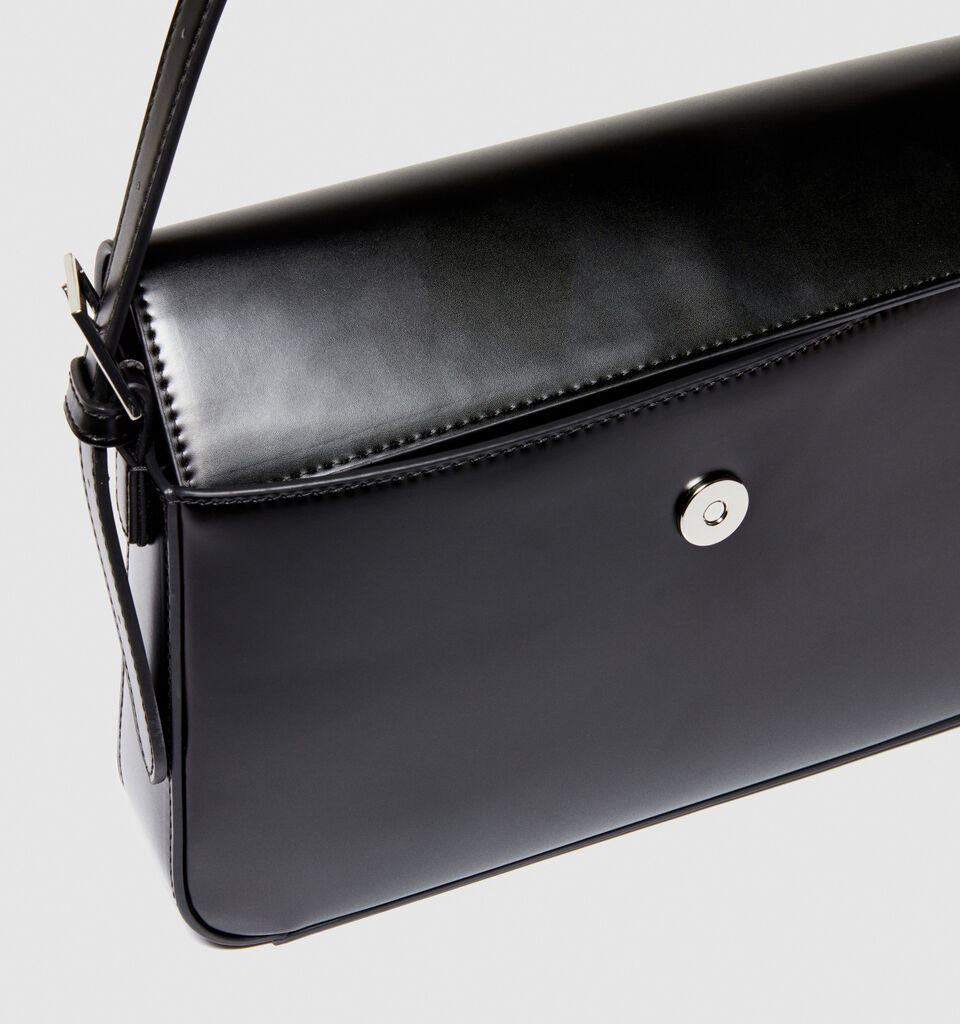 Shoulder bag with chain - null - Black | Sisley image number 4